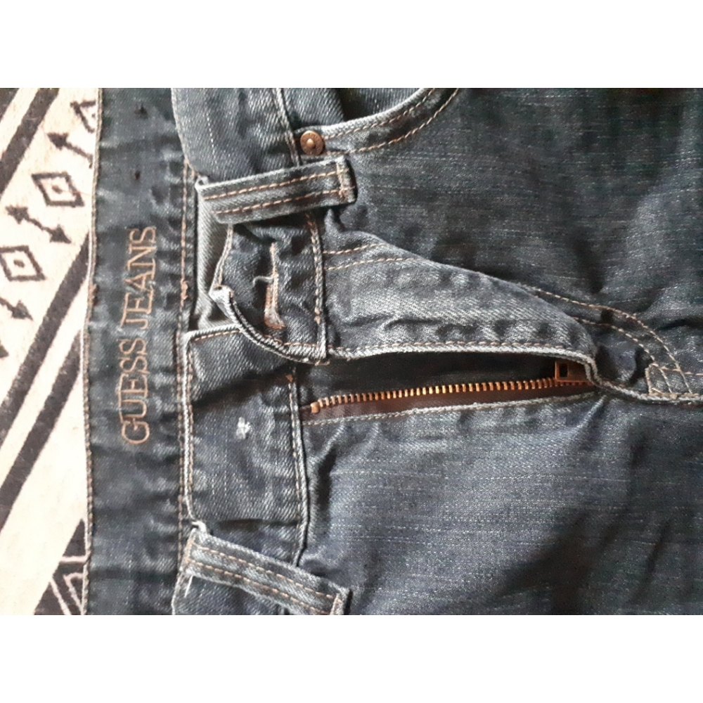 👖GUESS jeans👖 - Picture 3 of 4